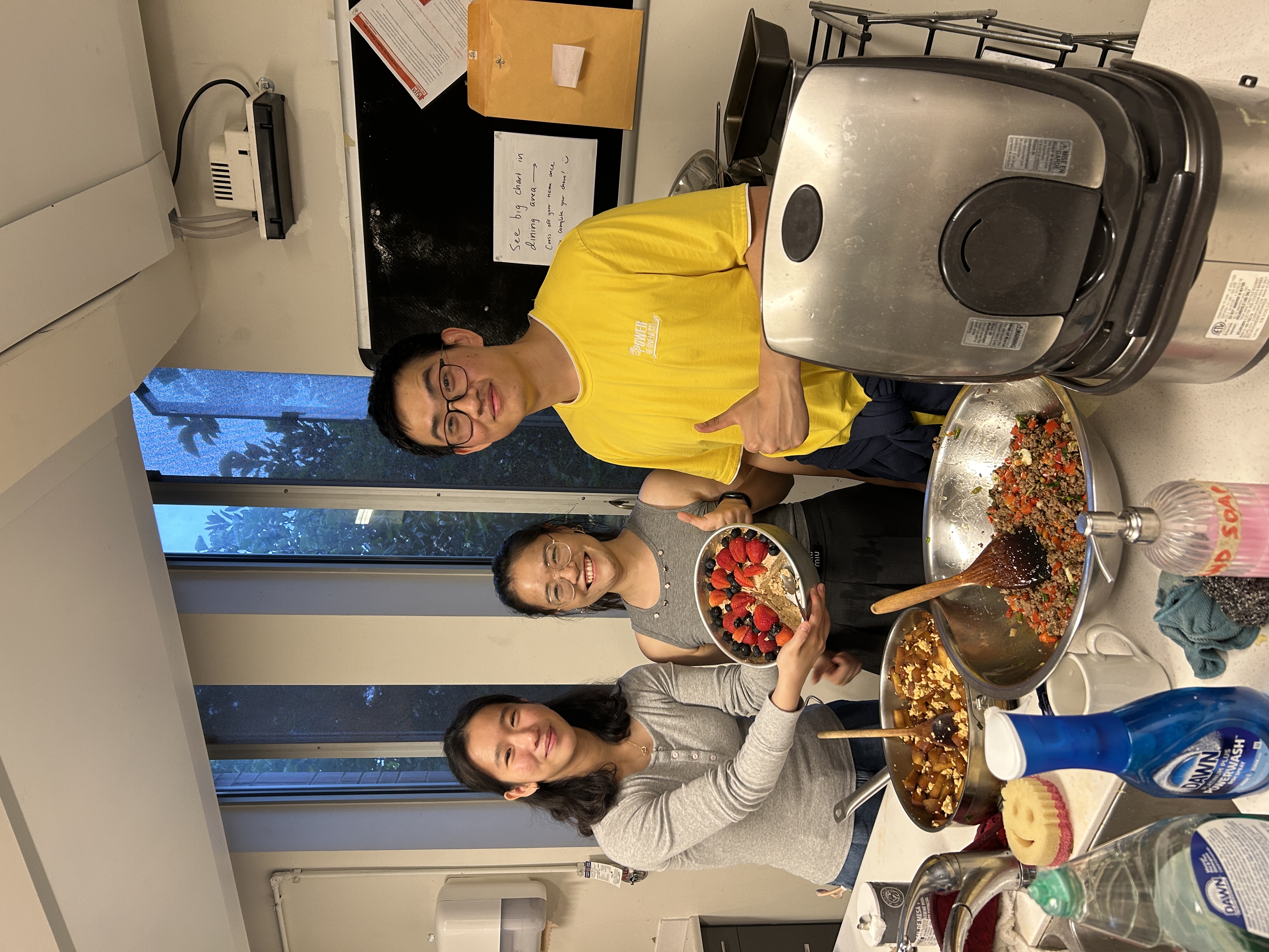 Scully cookshift team photo